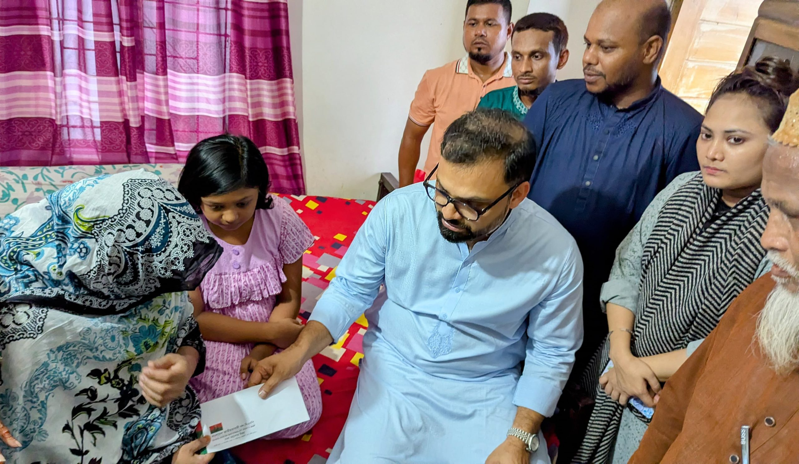 গুম এবং চব্বিশের গণঅভ্যুত্থানে সকল শহীদ পরিবারের পাশে রয়েছে বিএনপি – আমিনুল হক