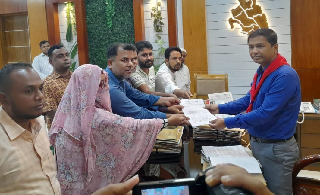 পার্বত্য জেলা পরিষদসমুহে জনসংখ্যা অনুপাতে নিয়োগের দাবিতে প্রধান উপদেষ্টার কাছে পার্বত্য চট্টগ্রাম নাগরিক পরিষদের স্মারকলিপি