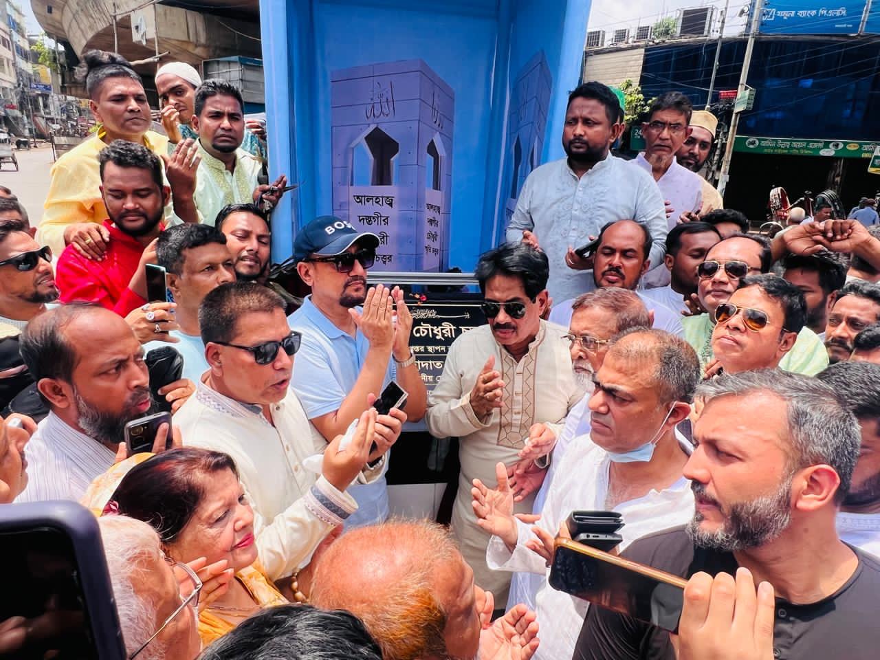 চট্টগ্রামে দস্তগীর চৌধুরী চত্বরের ভিত্তিপ্রস্তর স্থাপন করলেন মেয়র ডা. শাহাদাত হোসেন