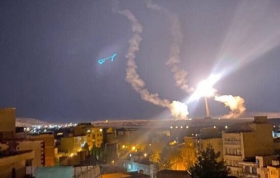 ফের পাল্টা হামলা চালাল ইরান, দিগ্বিদিক ছুটছে ইসরায়েলিরা