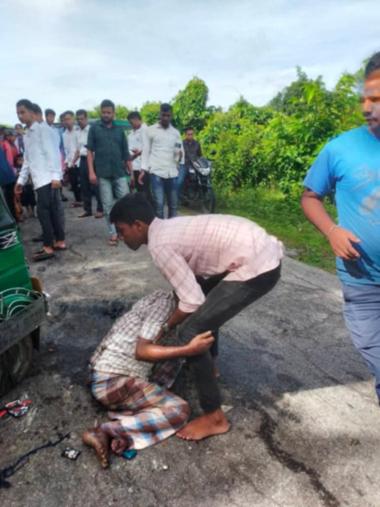 রাজস্থলীতে সিএনজি-অটোরিকশার মুখোমুখি সংঘর্ষ, নিহত ১ আহত ১