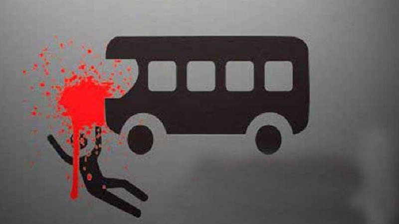 শিবচরে এক্সপ্রেসওয়েতে বাসচাপায় অজ্ঞাত নারী নিহত