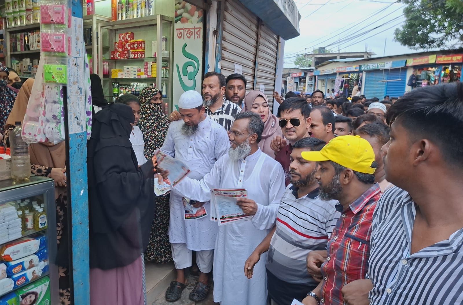 ৩১ দফা ঘরে ঘরে পৌঁছে দিতে হবে: উত্তরা ও উত্তরখানে বিএনপির লিফলেট বিতরণ ও সমাবেশে আফাজ উদ্দিন