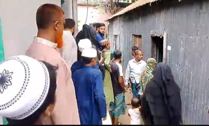 কাশিমপুরে গলাকাটা লাশ উদ্ধার: পরিকল্পিত হত্যাকাণ্ডে জড়িতদের খুঁজছে পুলিশ ও সিআইডি