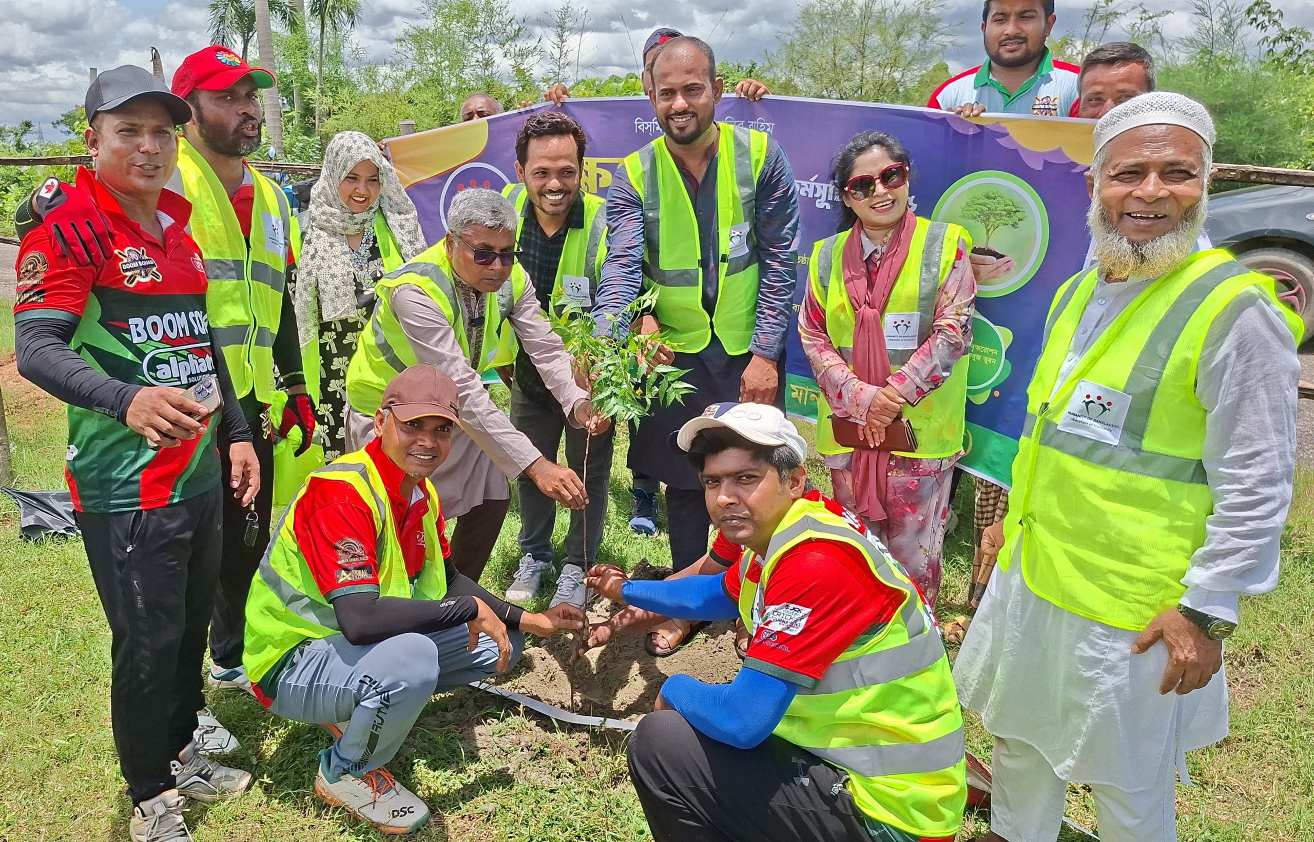 রূপনগরে ২০ হাজার গাছ রোপণের উদ্যোগ, যুবসমাজকে খেলায় ফেরানোর আহ্বান