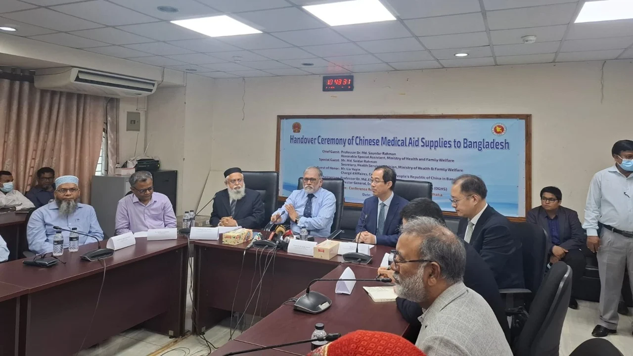 ডেঙ্গু পরিস্থিতি নিয়ন্ত্রণে রয়েছে : অধ্যাপক ডা. মো. সায়েদুর রহমান