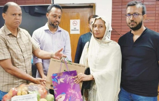 জুলাই শহীদের ক্যান্সার আক্রান্ত ভাইয়ের পাশে তারেক রহমান