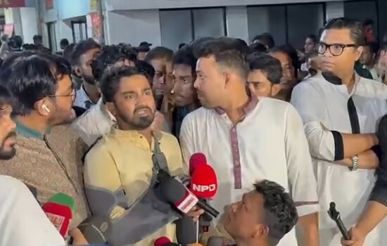 হামলায় জড়িতদের চিহ্নিত করে ২৪ ঘণ্টার মধ্যে শাস্তির আওতায় আনতে হবে: রাশেদ খান