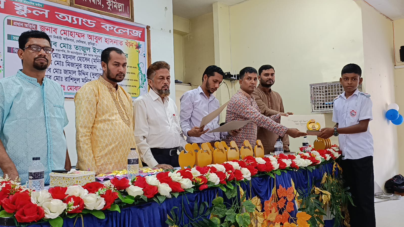 দেবিদ্বারে দি ক্যামব্রিয়ান স্কুল অ্যান্ড কলেজের বার্ষিকক্রীড়া, সাংস্কৃতিক পুরস্কার বিতরণী ও বৃত্তি প্রাপ্ত শিক্ষার্থীদের সংবর্ধনা অনুষ্ঠিত