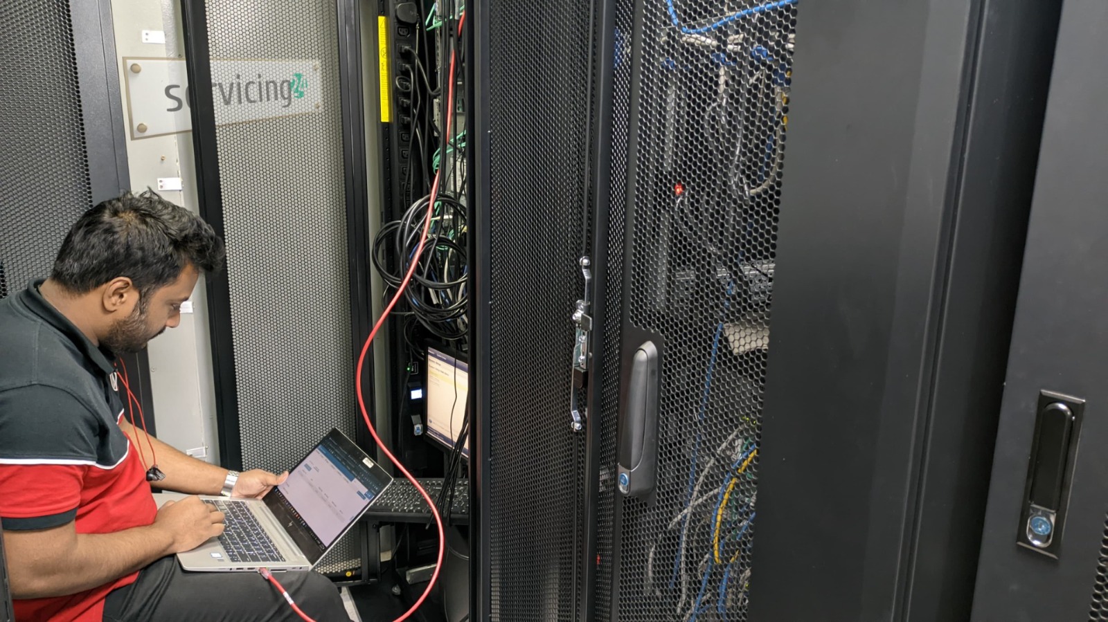 ‘সার্ভিসিং২৪ ক্লায়েন্ট’ অ্যাপ দিচ্ছে এএমসি সেবার সেরা সমাধান