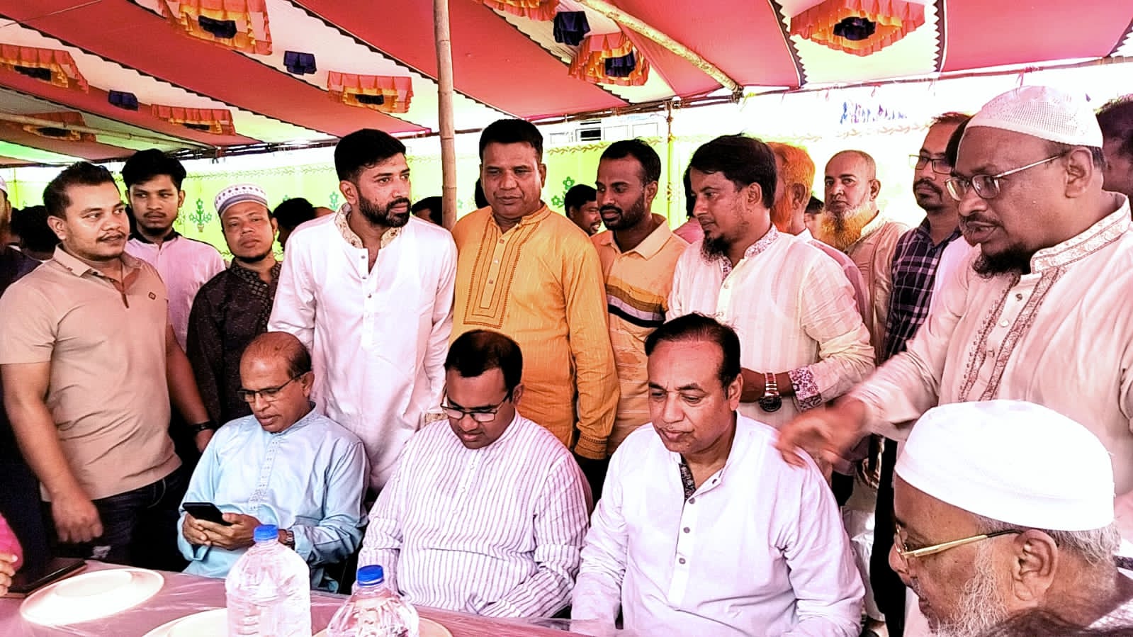 দাউদকান্দি পৌরসভার ৫নং ওয়ার্ড বিএনপির সভাপতি হাজী ছিদ্দিকুর রহমান মুন্সীর কুলখানি অনুষ্ঠিত