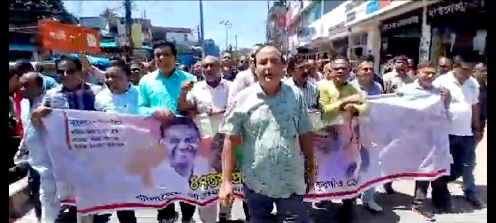 ঠাকুরগাও: উৎসবের আবহে বিএনপি’র ৪৭ তম প্রতিষ্ঠাবার্ষিকী পালিত