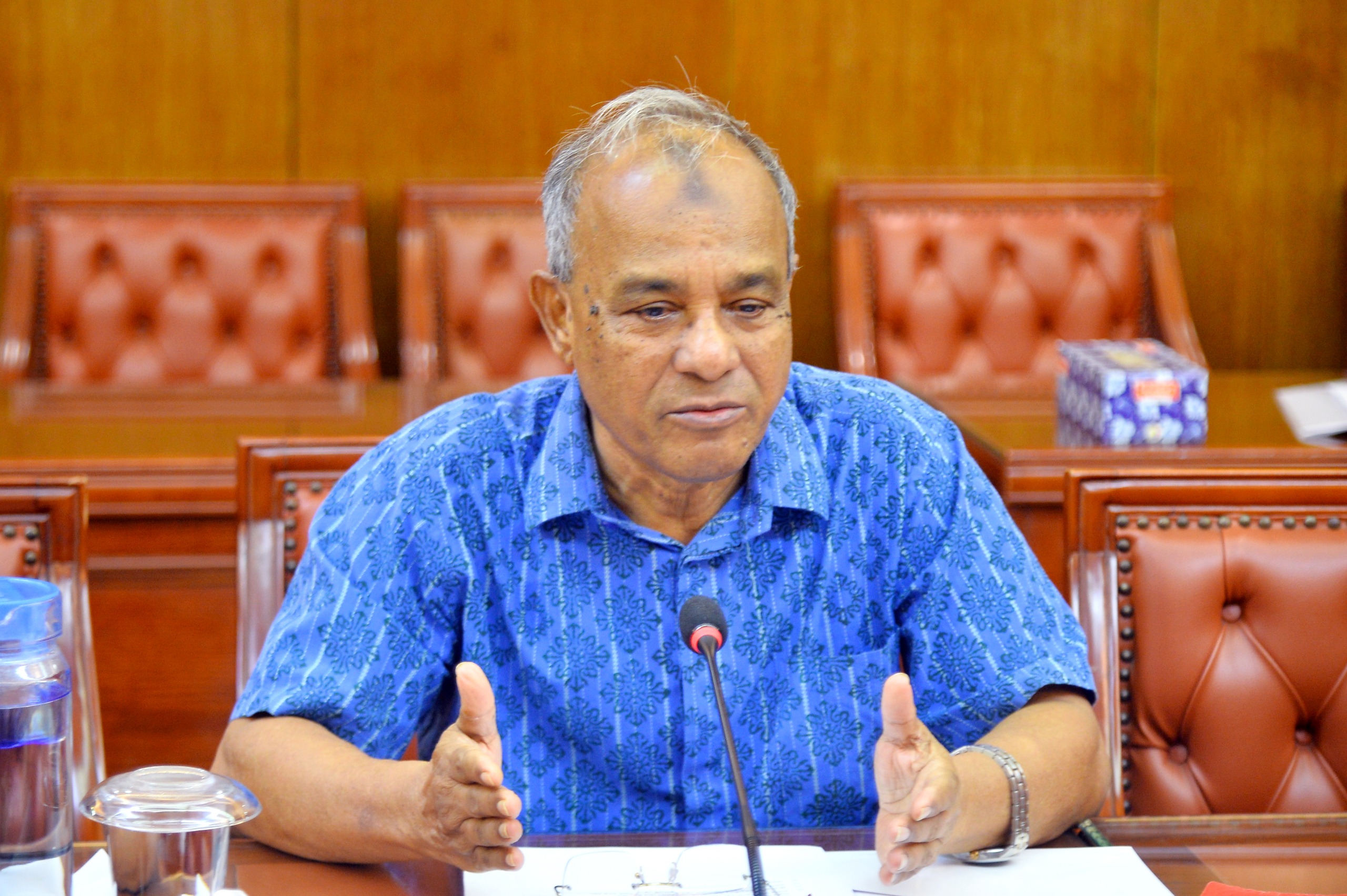 যাবজ্জীবন কারাদণ্ডের মেয়াদ কমানোর চিন্তাভাবনা করছে সরকার- স্বরাষ্ট্র উপদেষ্টা