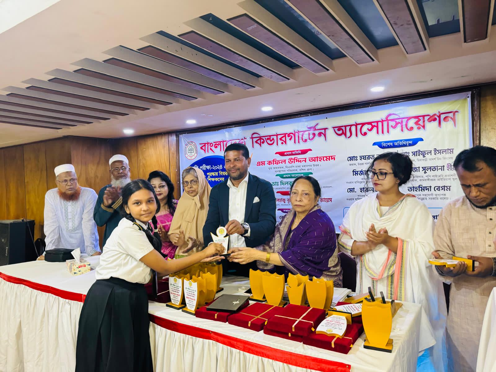 শিক্ষিত জাতি গড়লেই সমৃদ্ধ বাংলাদেশ সম্ভব: এম কফিল উদ্দিন আহমেদ