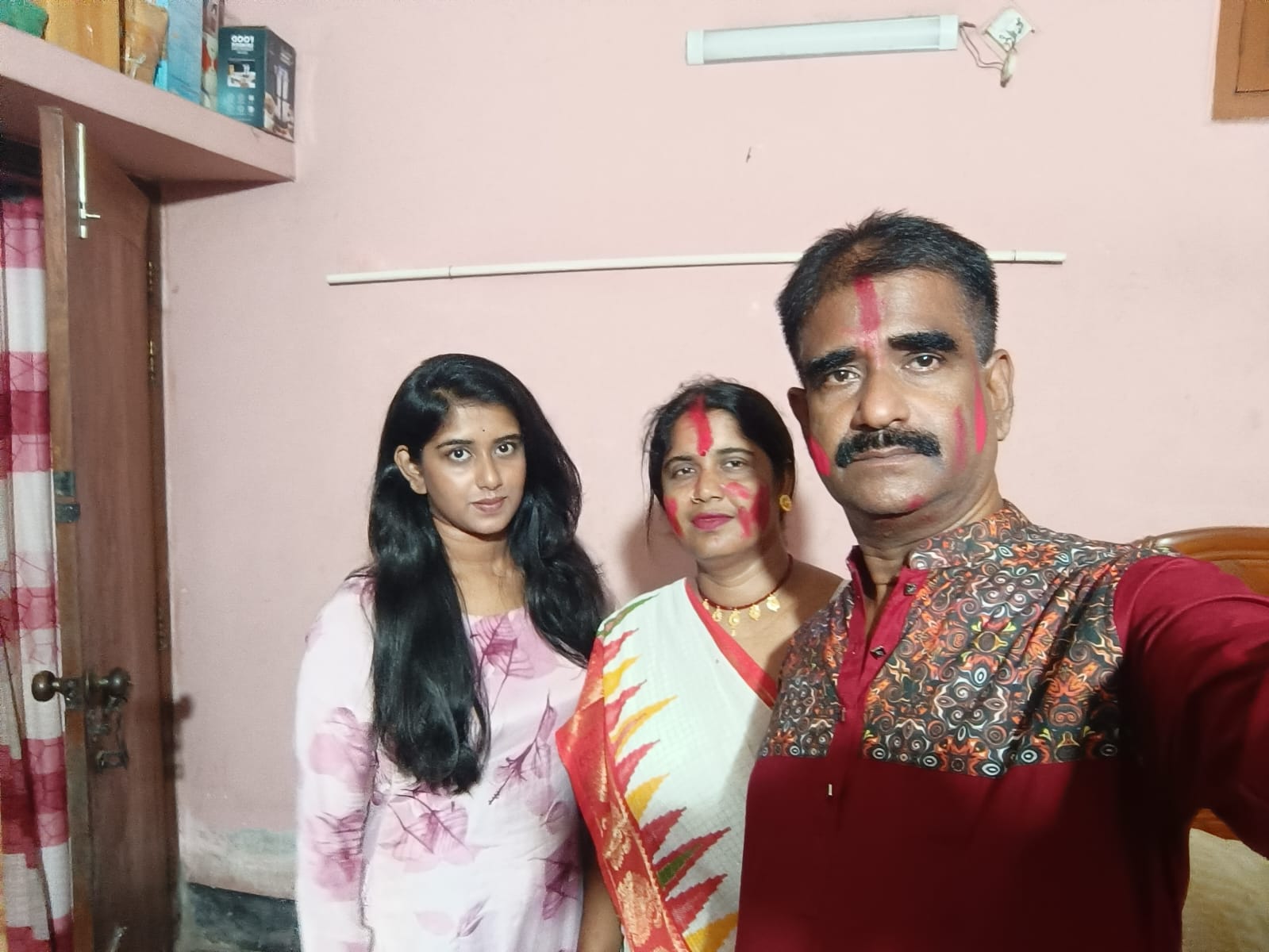 আনন্দ-উচ্ছ্বাসে সম্পন্ন হলো কালিহাতীতে শুভ বিজয়া দশমী