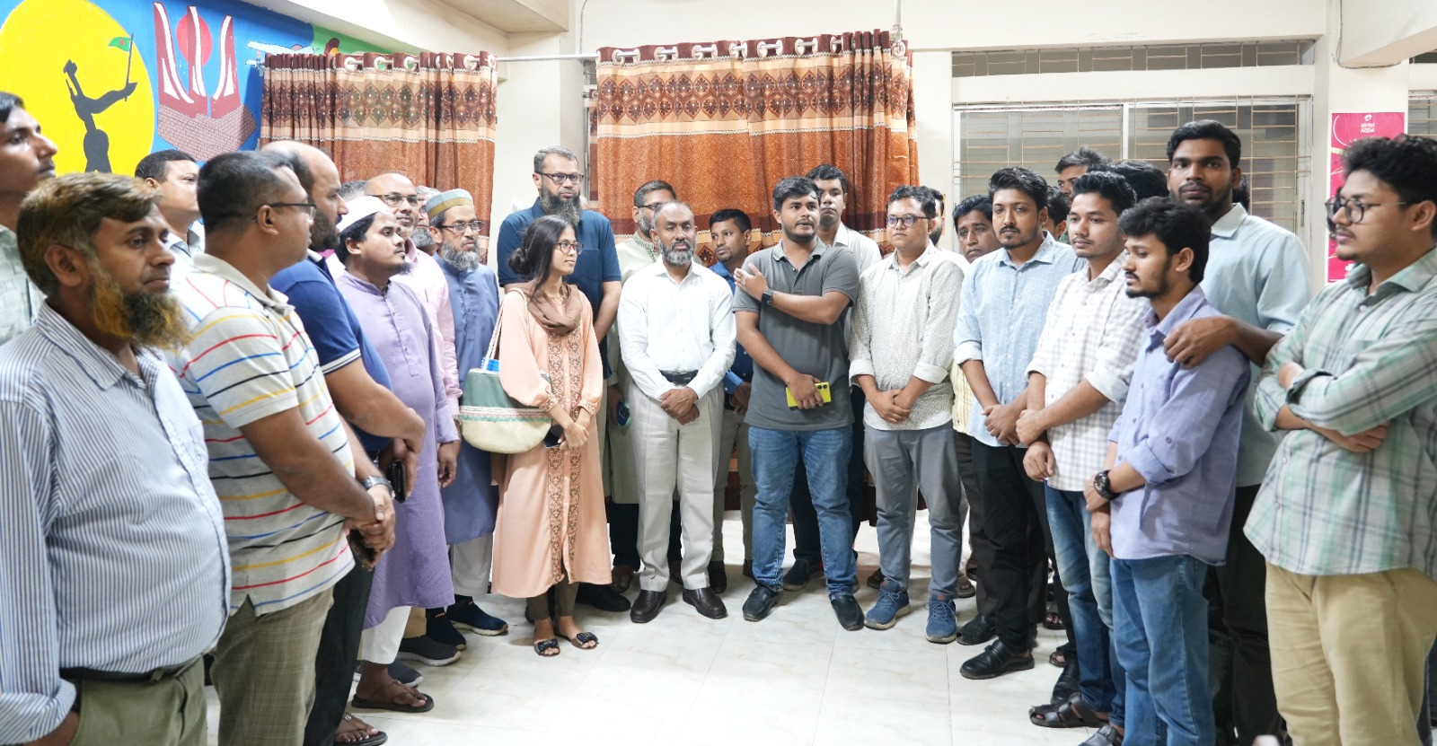 ছাত্রদলের উদ্যোগে পটুয়াখালী ভার্সিটির টিএসসিতে ‘পর্দা কর্ণার’-এর উদ্বোধন