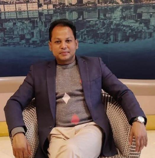 ঢাকা গণপূর্ত বিভাগ-৩ নির্বাহী প্রকৌশলী মোঃ মইনুল ইসলাম তেজগাঁও শিল্প এলাকা থেকে উচ্ছেদের নামে ও হকার্স মার্কেট অবৈধ দোকানপাট বসিয়ে শত কোটি টাকা হাতিয়ে নেয়ার অভিযোগ