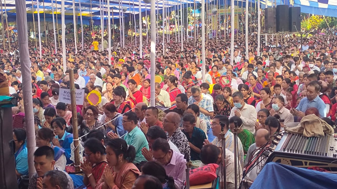 রাঙামাটি রাজবন বিহারে দু’দিন ব্যাপী কঠিন চীবর দানোৎসব সম্পন্ন