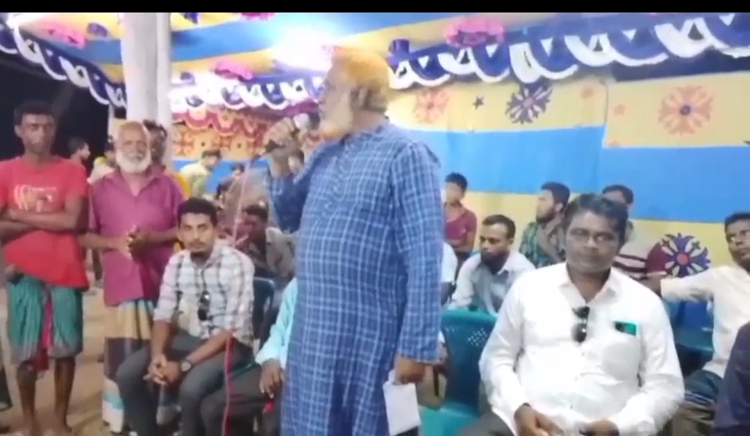 জয়পুরহাটের পাঁচবিবিতে শারদীও দুর্গাপূজা উদযাপন