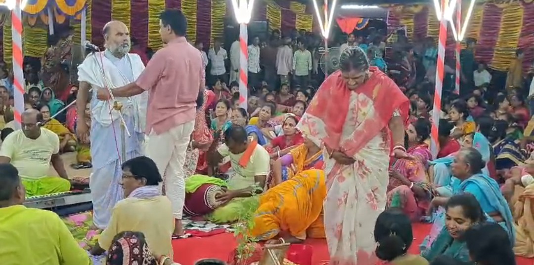 কালিহাতীতে শ্রীশ্রী তারকব্রহ্ম হরিনাম মহানাম যজ্ঞ ও অষ্টকালীন নীলাকীর্তন অনুষ্ঠিত