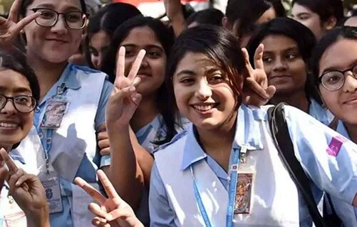 এইচএসসি ও সমমানের ফলাফল প্রকাশ, পাসের হার ৫৮.৮৩ শতাংশ