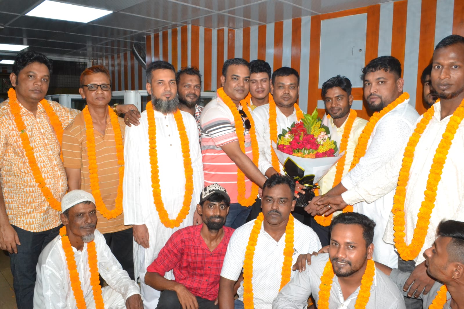 বাংলাদেশ জাতীয়তাবাদী তারেক জিয়া প্রজন্মদল ঢাকা মহানগর দক্ষণিরে ৮১ বিশিষ্ট পূর্ণাঙ্গ কমিটি অনুমোদন