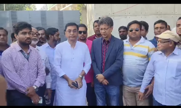 তারেক রহমানের নির্দেশে ক্ষতিগ্রস্ত গ্রামীণ ইন্ডাস্ট্রিয়াল পার্ক পরিদর্শন করলেন সাবেক মেয়র মজিবুর রহমান গাজীপুর ১ আসনের মনোনয়ন প্রত্যাশী