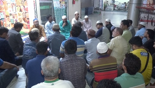 যুবদল নেতা জয়নাল আহমেদের উদ্যোগে রাজনৈতিক নেতৃবৃন্দ ও ব্যবসায়ীদের অংশগ্রহণ খালেদা জিয়ার সুস্থতা কামনায় মগবাজারে দোয়া মাহফিল