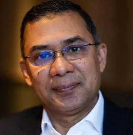 তারেক রহমানের দেশে ফেরা: পর্দার আড়ালে ‘মাইনাস ফোর’ সমীকরণ?—রাজনীতিতে নতুন অস্থিরতার আশঙ্কা