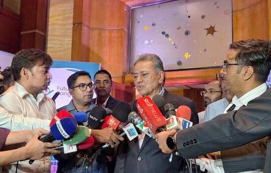 তারেক রহমানের দেশে ফেরা নিয়ে অতিরিক্ত আগ্রহের দরকার নেই: আমীর খসরু