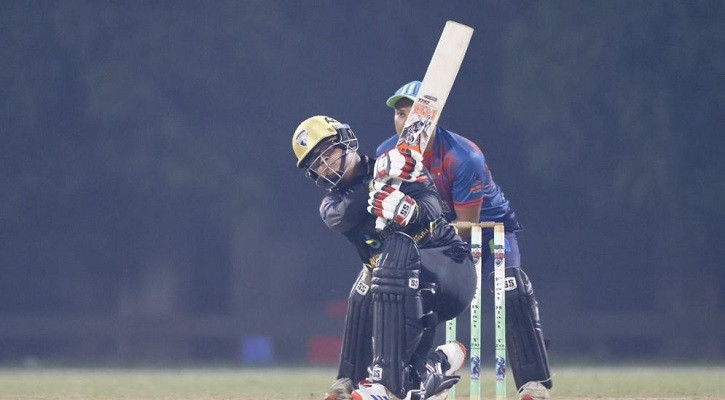 *ফ্রস্ট ব্লাস্ট টি-২০: রানার্স-আপ বসুন্ধরা স্ট্রাইকার্স *