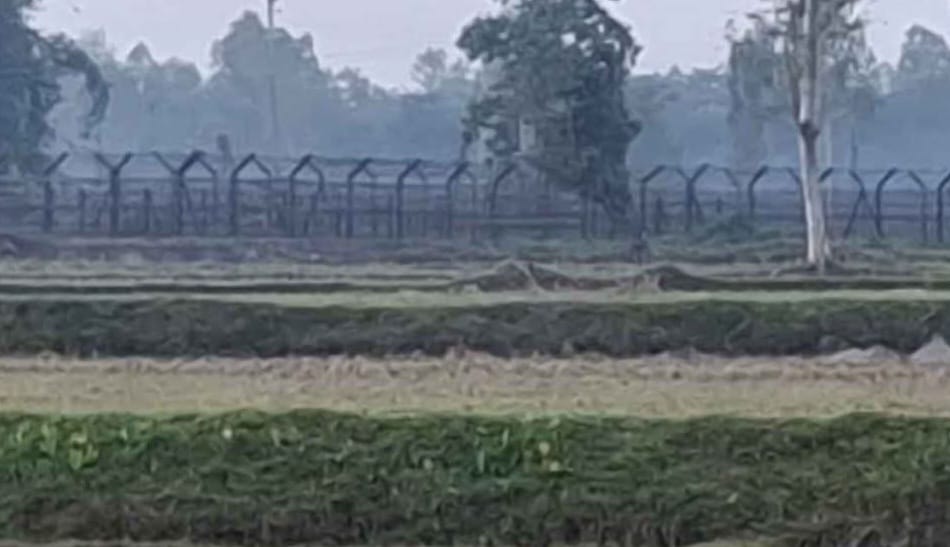 পাটগ্রামে বিজিবির হাতে ১ বিএসএফ সদস্য আটক