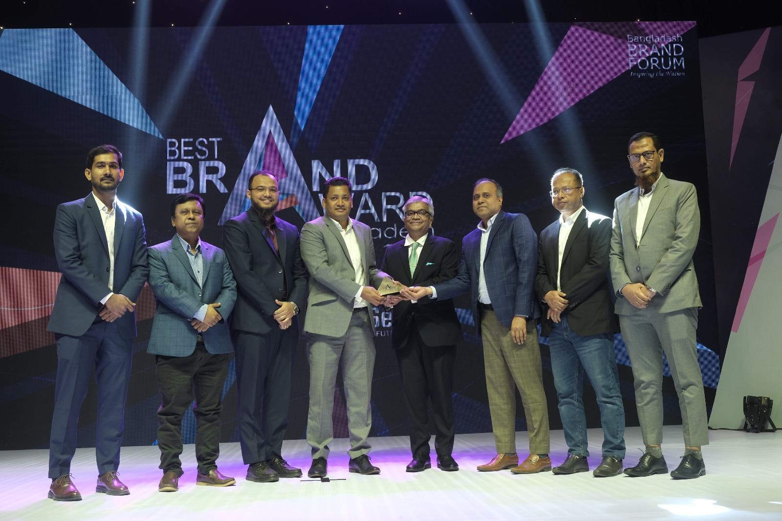 *টানা ষষ্ঠবার ‘বেস্ট ব্র্যান্ড অ্যাওয়ার্ড’ পেল বসুন্ধরা এলপি গ্যাস*