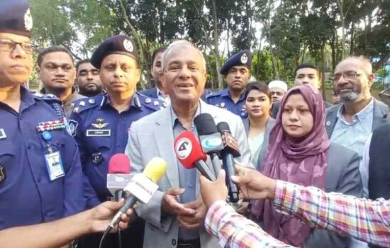 জনগণ নির্বাচনমুখী হলে কেউ বাধা দিতে পারবে না: স্বরাষ্ট্র উপদেষ্টা জাহাঙ্গীর আলম