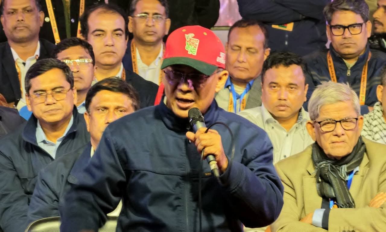 গণভোটে ‘হ্যাঁ’-এর ডাক, ঐক্যের বার্তা ও উন্নয়নের রূপরেখা দিলেন তারেক রহমান