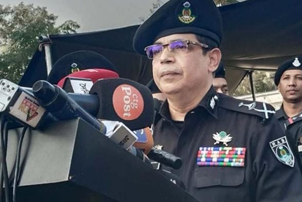 জঙ্গল সলিমপুরে অস্ত্রধারী সন্ত্রাসীদের নির্মূল করা হবে: র‍্যাব ডিজি