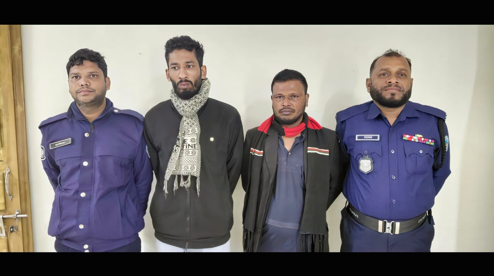 মানিকছড়িতে যুবককে গলা কেটে হত্যা চেষ্টা: পুলিশের বিশেষ অভিযানে প্রধান দুই আসামি গ্রেফতার