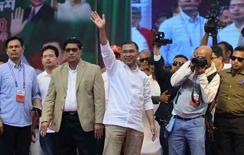 জনতার রায়ে ইতিহাসের মোড়: তারেক রহমানের প্রত্যাবর্তনে বদলে যাচ্ছে বাংলাদেশের রাজনীতির মানচিত্র