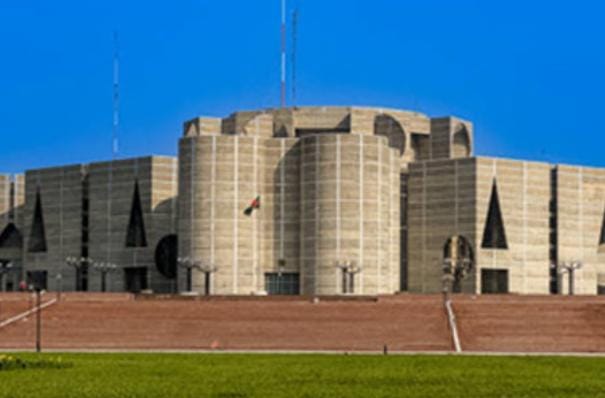 চট্টগ্রাম থেকে স্থান পাচ্ছেন কারা?