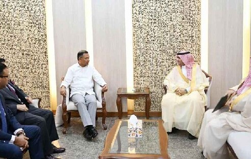 🇧🇩 কূটনীতিতে নতুন গতি: প্রধানমন্ত্রী তারেক রহমানের সঙ্গে সৌদি রাষ্ট্রদূতের সৌজন্য সাক্ষাৎ 