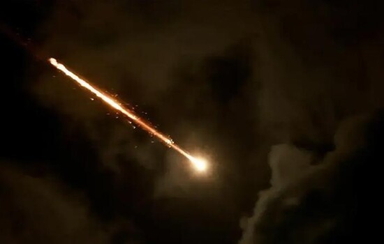 ইসরায়েল লক্ষ্য করে আবারও ইরানের মিসাইল হামলা, মধ্য ও দক্ষিণাঞ্চলে সাইরেন