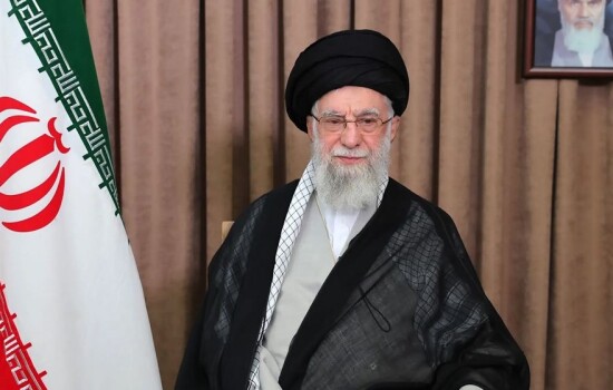 👉 আয়াতুল্লাহ আলী খামেনির রাষ্ট্রীয় শেষ বিদায় অনুষ্ঠান স্থগিত