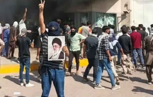 🔥 খামেনি হত্যার পর পাকিস্তানজুড়ে সহিংস বিক্ষোভ, নিহত অন্তত ২৩