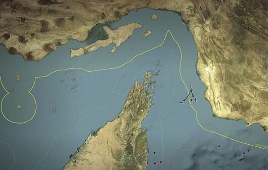 হরমুজ প্রণালি খুলতে প্রস্তুত ইরান, পারমাণবিক আলোচনা স্থগিত রাখার শর্ত