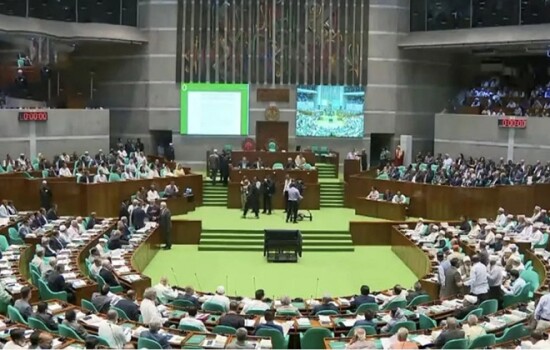 অন্তর্বর্তী সরকারের ১৩৩ অধ্যাদেশের মধ্যে ৯৮টি বহালের সুপারিশ, ২০টি কার্যকারিতা হারাতে পারে