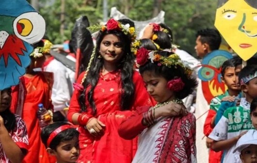 রাজধানীতে বৈশাখী উৎসবের রঙিন আমেজ: কোথায় কী আয়োজন
