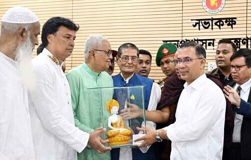 বৌদ্ধ পূর্ণিমায় প্রধানমন্ত্রীর সঙ্গে বৌদ্ধ নেতাদের শুভেচ্ছা বিনিময়