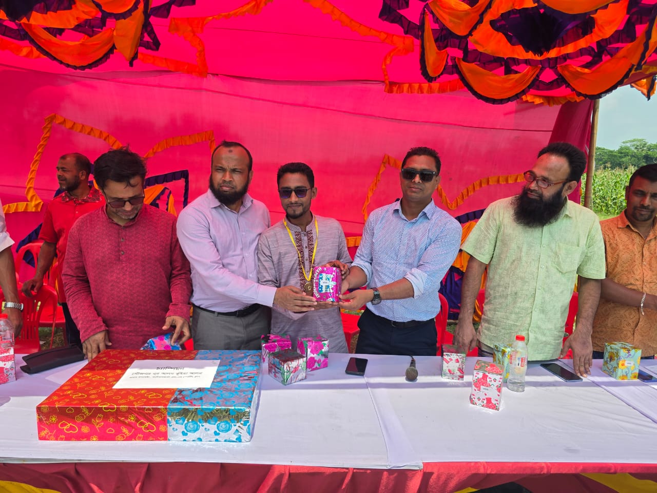 কাদিয়ারভাঙ্গা এসএস স্পোটিং ক্লাবের উদ্যোগে মাদক বিরোধী ক্রিকেট টুর্ণামেন্ট অনুষ্ঠিত