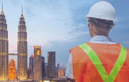 দীর্ঘদিন পর মালয়েশিয়ার শ্রমবাজার খুলছে, বিনা খরচে যেতে পারবেন বাংলাদেশি কর্মীরা