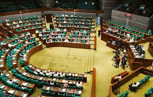 আওয়ামী লীগের কার্যক্রম নিষিদ্ধে আইন আনার সুপারিশ, সংসদীয় কমিটির চূড়ান্ত প্রতিবেদন